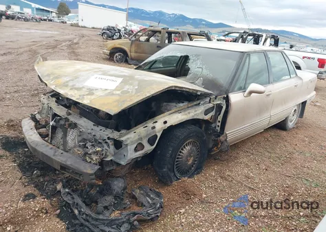 1995 Oldsmobile 98 Regency Elite z USA, uszkodzony, nr VIN 1G3CX52K5S4310127